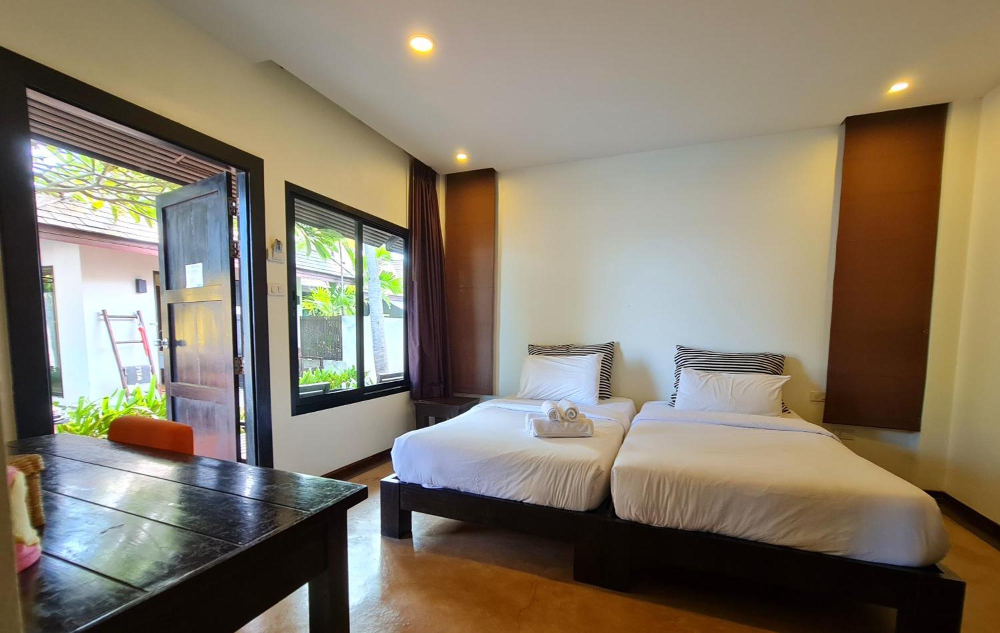 Chidlom Resort Haad Chao Samran Exterior foto