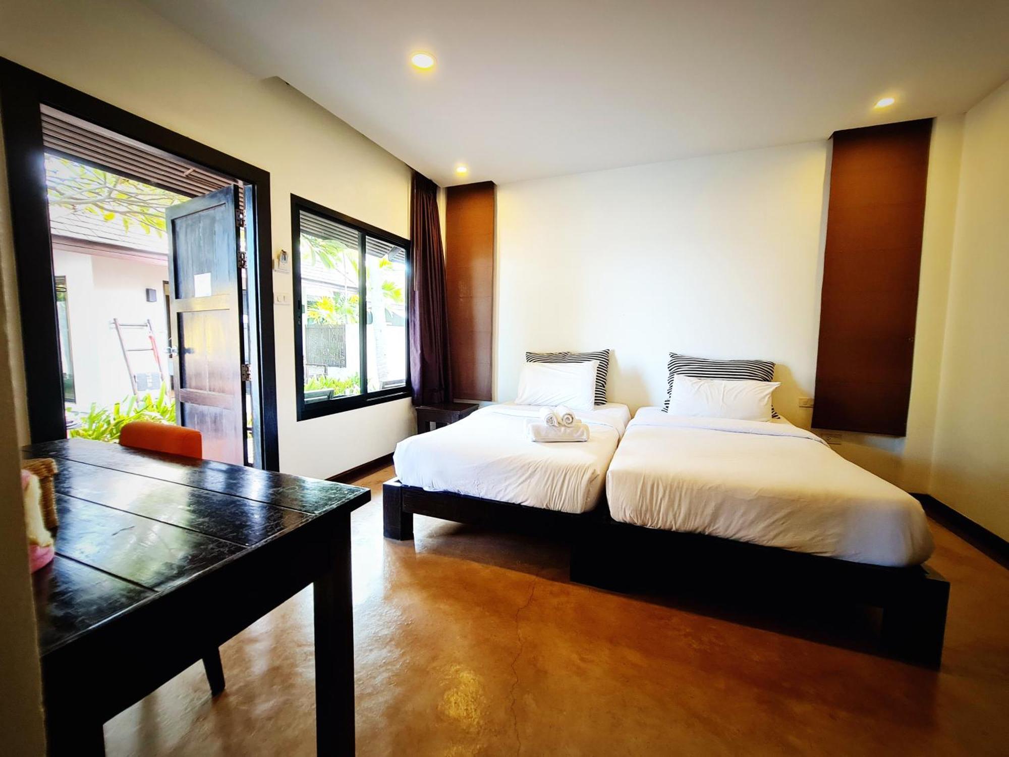 Chidlom Resort Haad Chao Samran Exterior foto