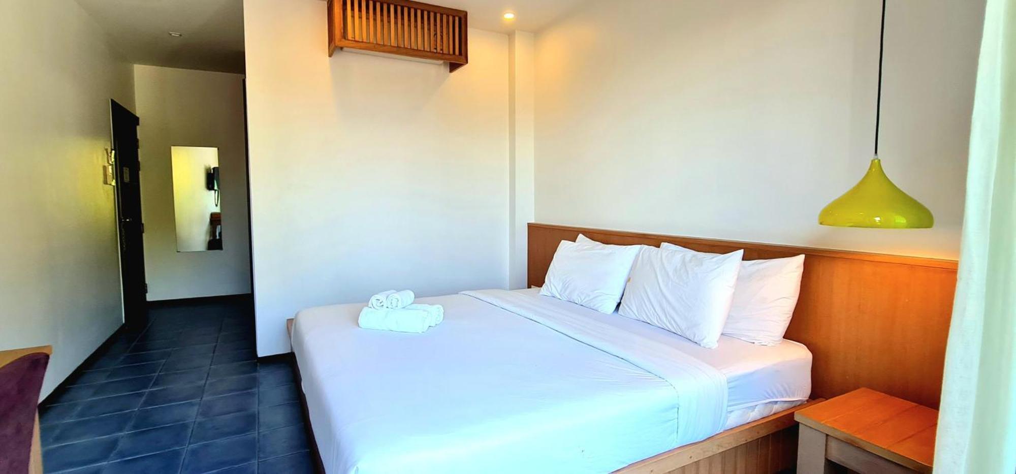 Chidlom Resort Haad Chao Samran Exterior foto
