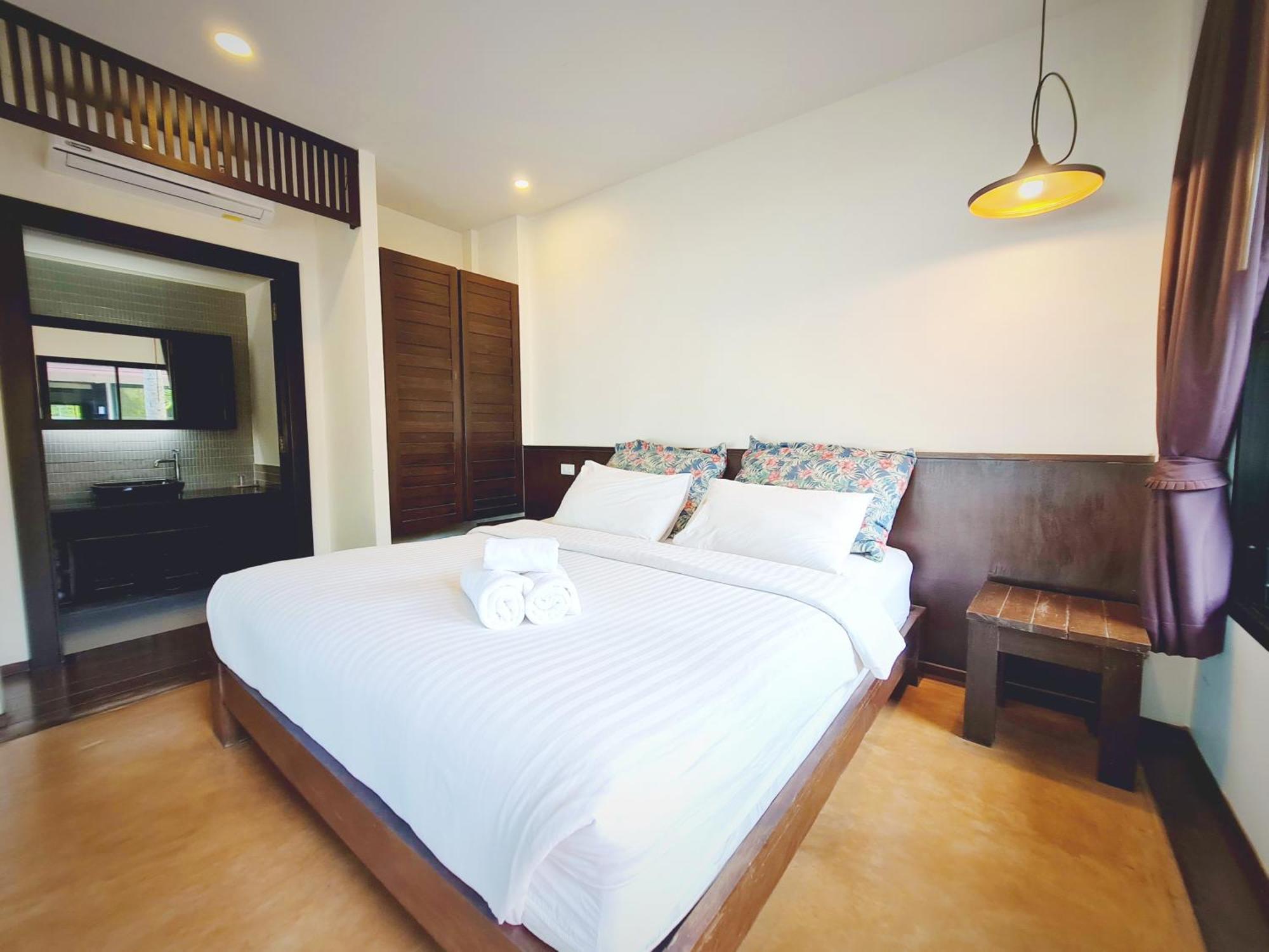 Chidlom Resort Haad Chao Samran Exterior foto